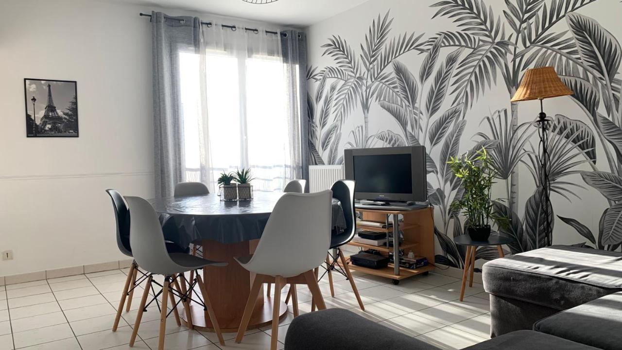 Disney, Sunny Comfortable 2 Bedrooms Family Apartment, 8 Pers, Wifi, Netflix Шеси Экстерьер фото